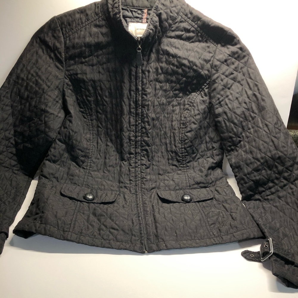 Black lightweight quilted jacket